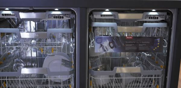 Miele-G7000-Dishwasher-racks