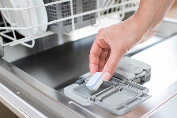 Dishwasher Pods vs. Liquid