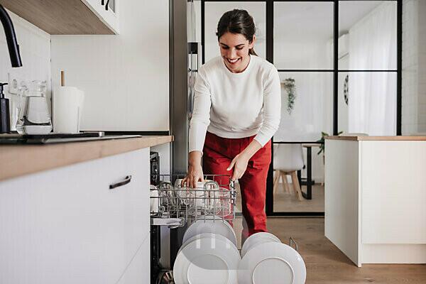 How to Choose Dishwasher Size For Your Kitchen
